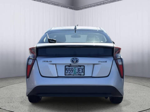 2016 Toyota Prius Two Eco