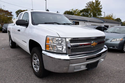 2013 Chevrolet Silverado 1500 for sale at Wheel Deal Auto Sales LLC in Norfolk VA