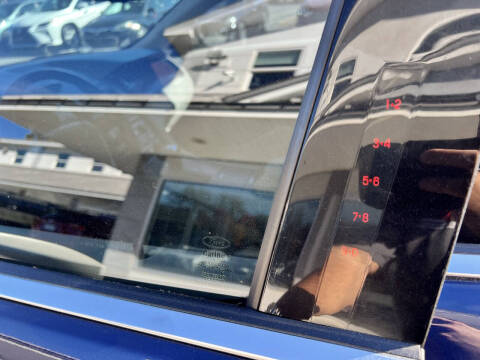 2011 Ford Taurus SEL