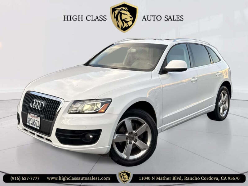 2011 Audi Q5 2.0T quattro Premium Plus