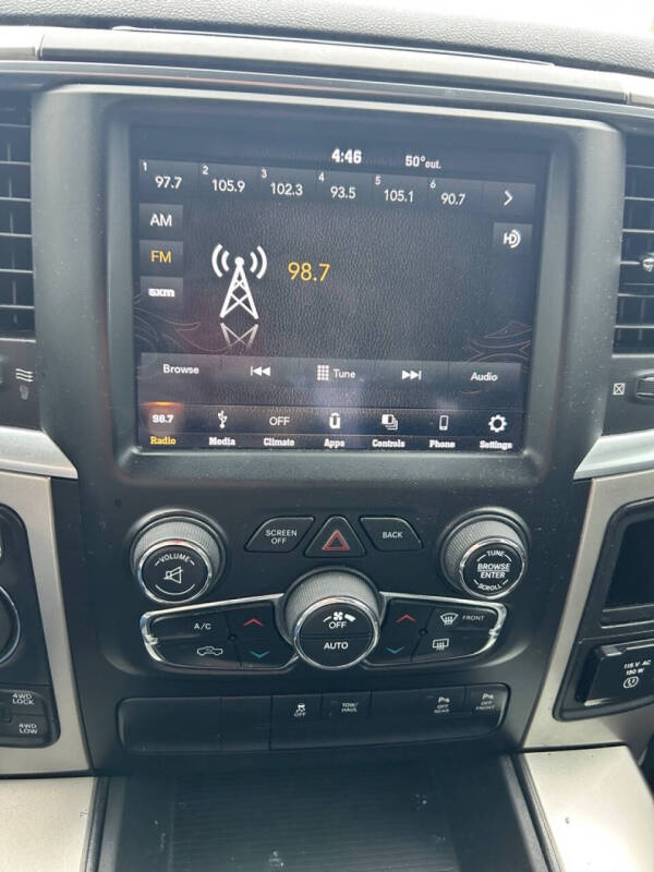 2019 RAM 1500 Classic SLT