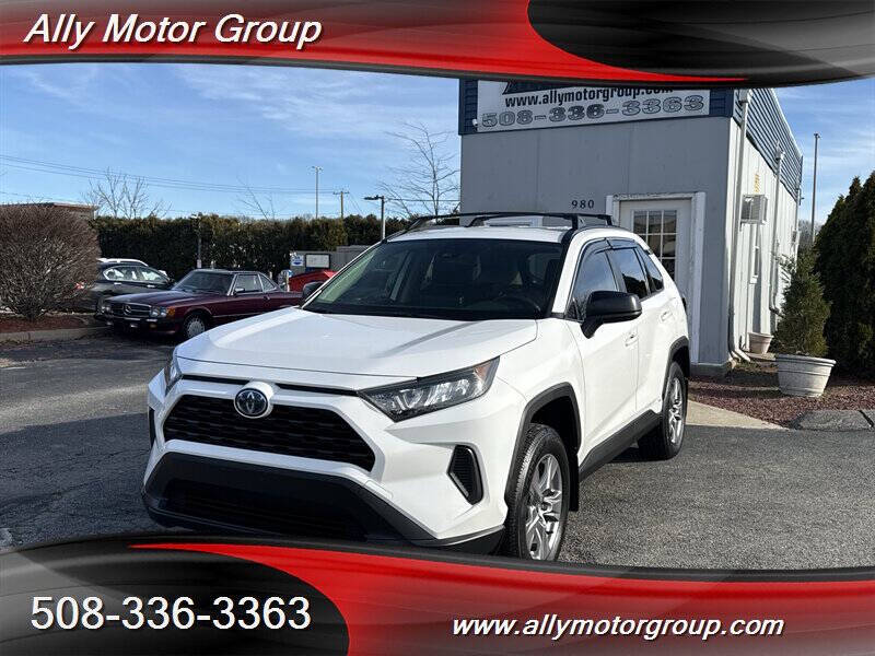 2022 Toyota RAV4 Hybrid LE