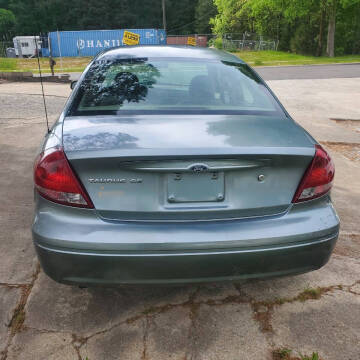 2006 Ford Taurus SEL