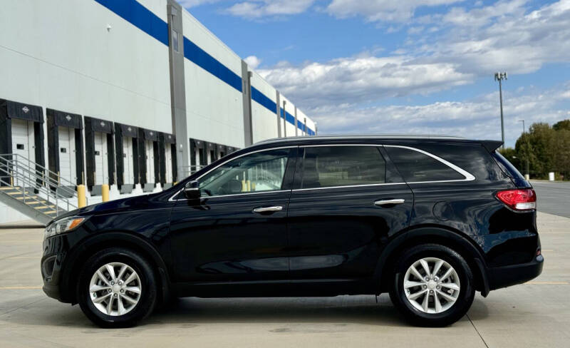2016 Kia Sorento LX