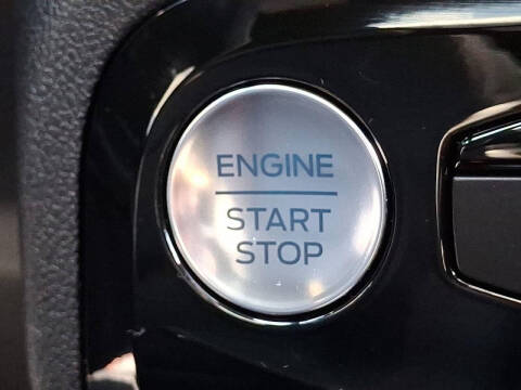 2025 Ford Escape Hybrid ST-Line Select