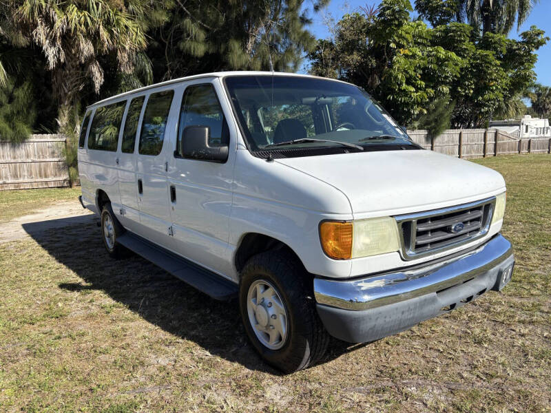 2007 Ford E-Series E-350 SD XLT