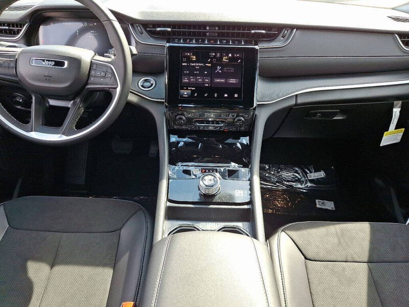 2025 Jeep Grand Cherokee L Altitude X