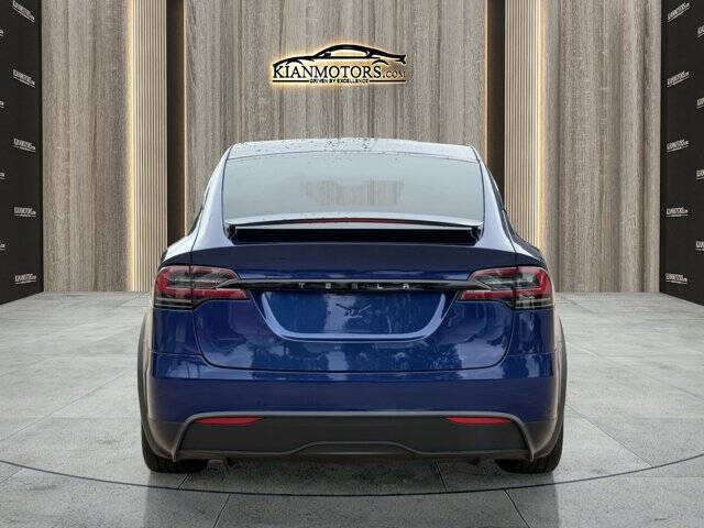 2023 Tesla Model X Standard Range
