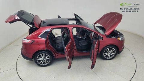 2020 Ford Edge Titanium