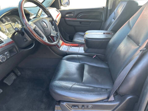 2011 Cadillac Escalade