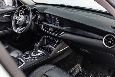 2021 Alfa Romeo Stelvio Sprint