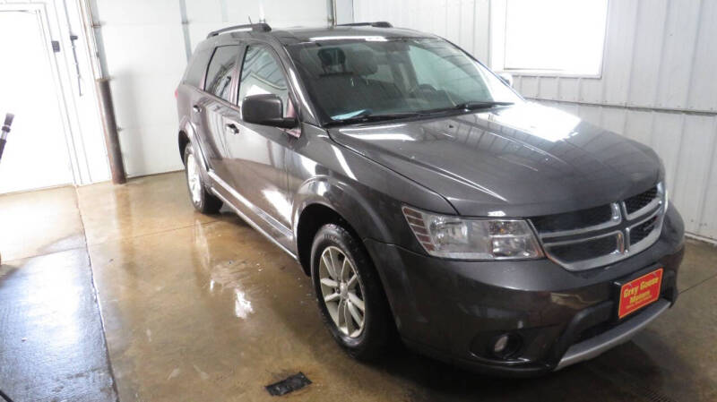 Used 2014 Dodge Journey SXT with VIN 3C4PDDBG3ET230159 for sale in Pierre, SD