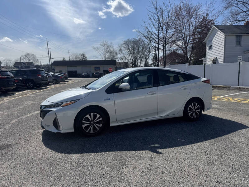 2017 Toyota Prius Prime Plus