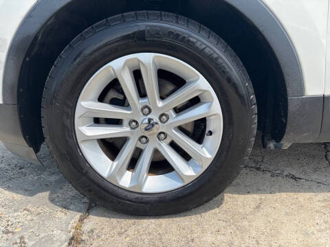 2011 Ford Explorer XLT