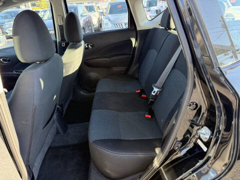 2015 Nissan Versa Note SV