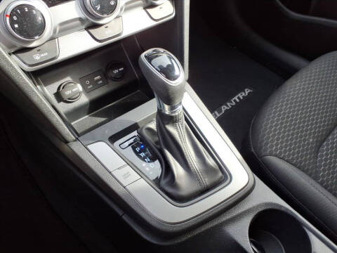 2019 Hyundai Elantra