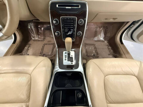 2012 Volvo XC70