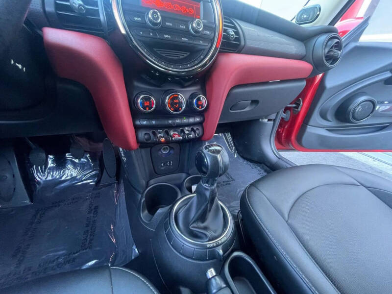 2015 MINI Hardtop 2 Door Cooper
