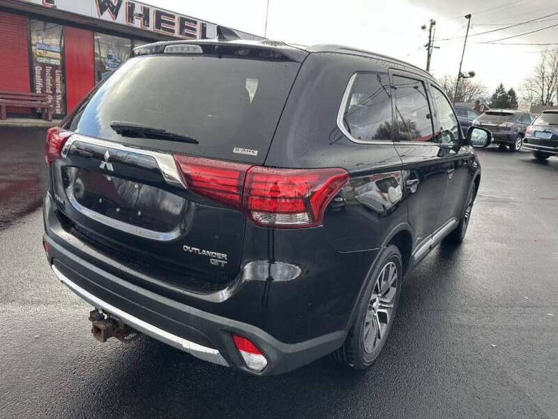 2017 Mitsubishi Outlander GT