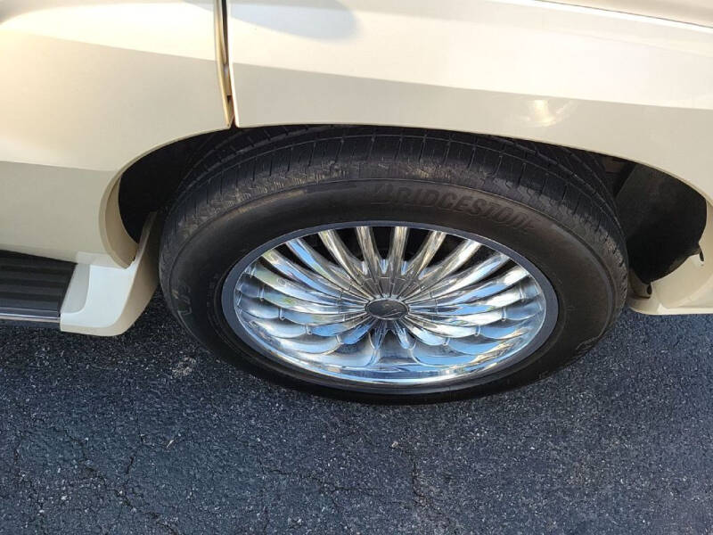 2003 Cadillac Escalade
