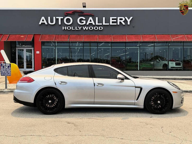 2016 Porsche Panamera
