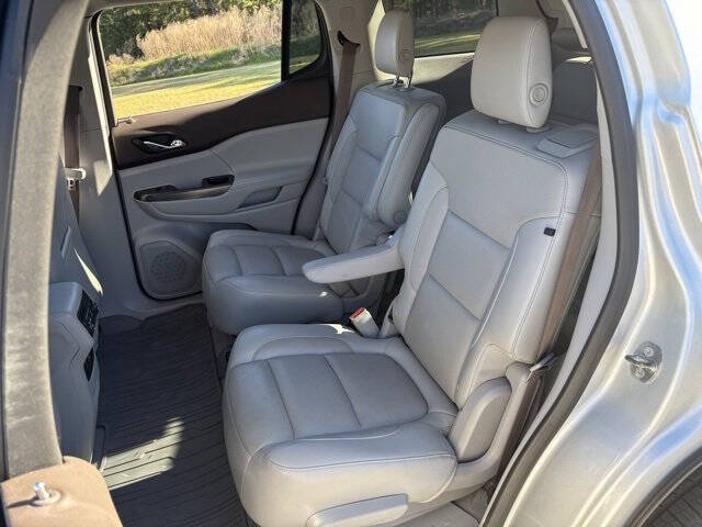 2019 GMC Acadia SLT-1