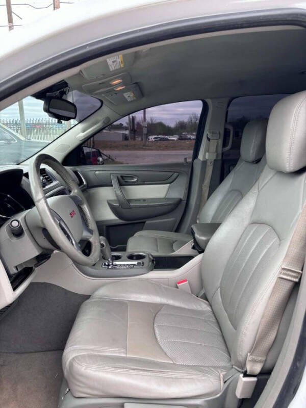 2016 GMC Acadia SLE-1
