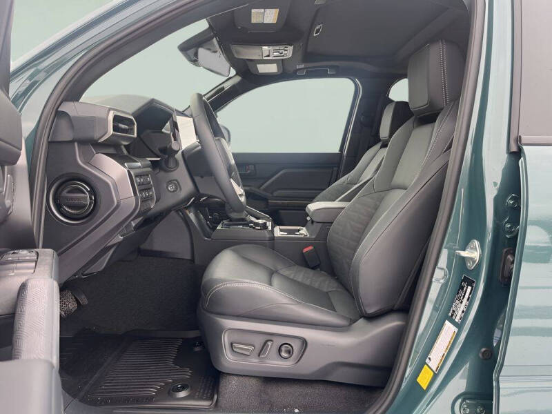 2025 Toyota 4Runner TRD Off-Road Premium