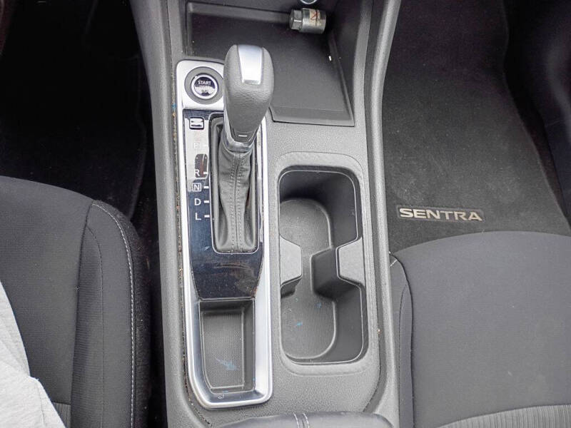 2022 Nissan Sentra SV