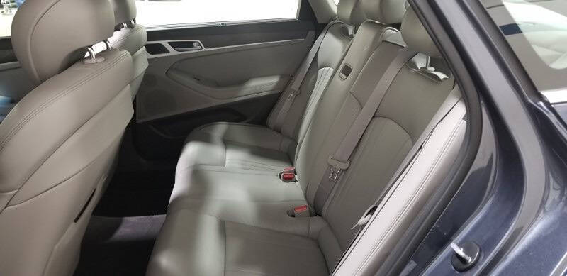 2017 Genesis G80 3.8