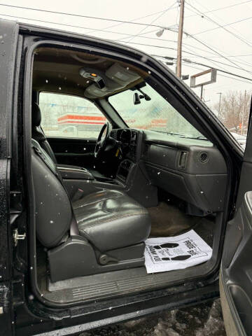 2005 Chevrolet Silverado 1500 LS