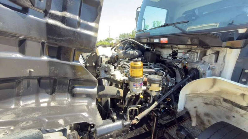 2020 Hino 268A