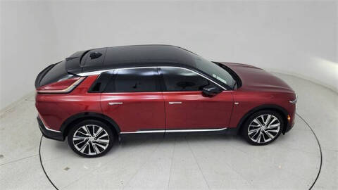 2025 Cadillac LYRIQ Luxury 3