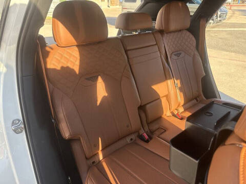 2024 Bentley Bentayga S V8