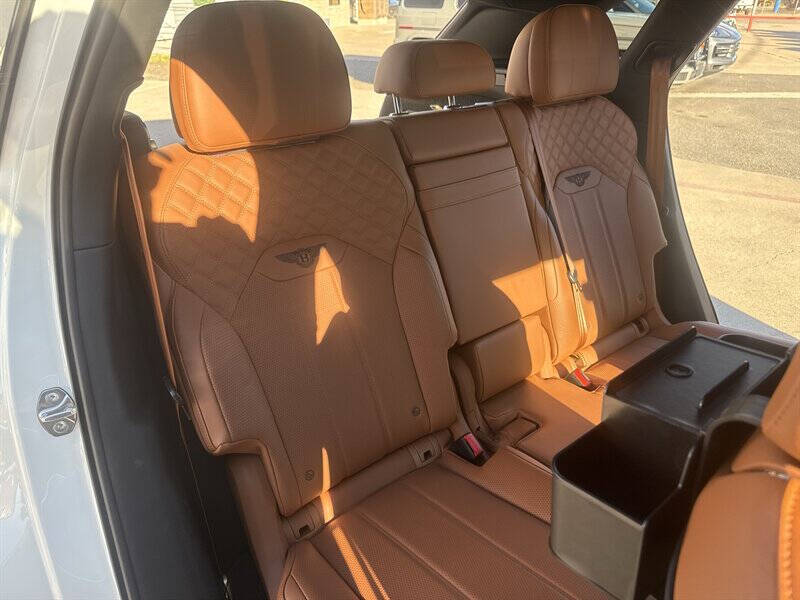 2024 Bentley Bentayga S V8