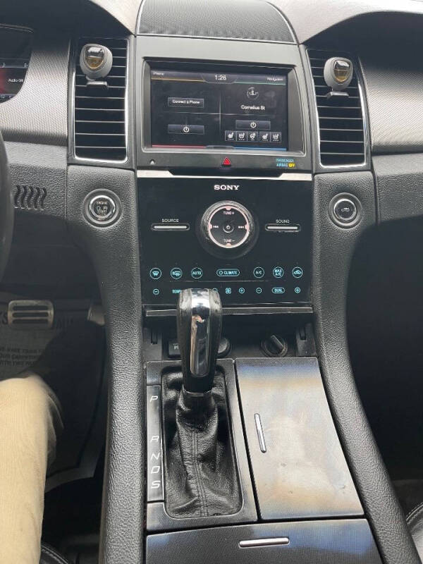 2013 Ford Taurus SHO