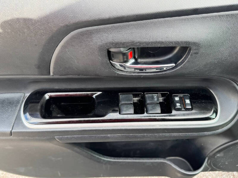 2016 Toyota Prius c