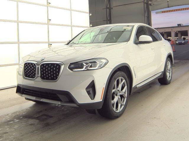 Used 2024 BMW X4 30i with VIN 5UX33DT06R9X22460 for sale in Maysville, KY