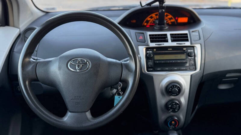 2009 Toyota Yaris