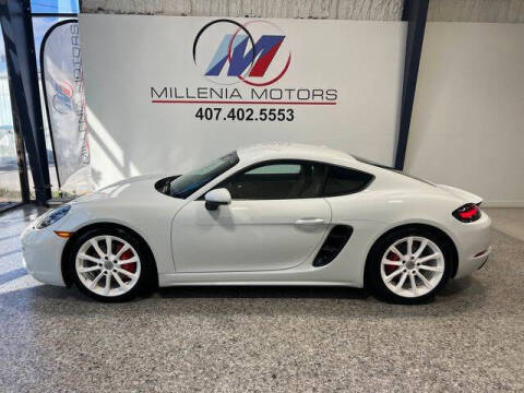 2023 Porsche 718 Cayman S