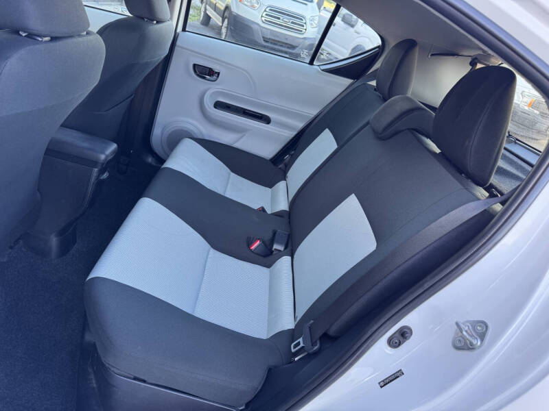 2012 Toyota Prius c Three