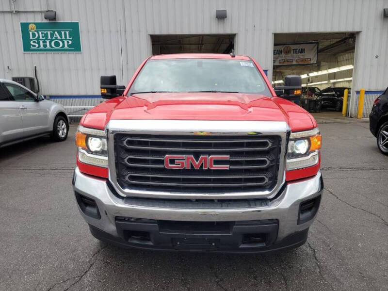 Used 2019 GMC Sierra 2500HD SLE with VIN 2GT21PEG6K1197817 for sale in Rockford, IL