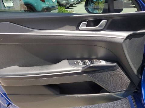 2022 Kia K5