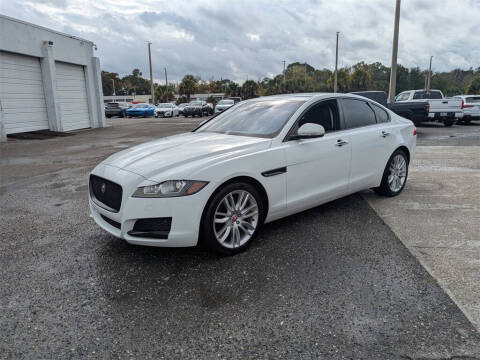 2017 Jaguar XF 35t Premium