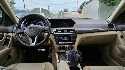 2014 Mercedes-Benz C-Class C 250 Luxury