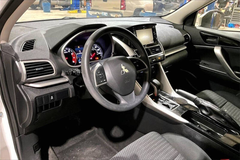 2019 Mitsubishi Eclipse Cross ES