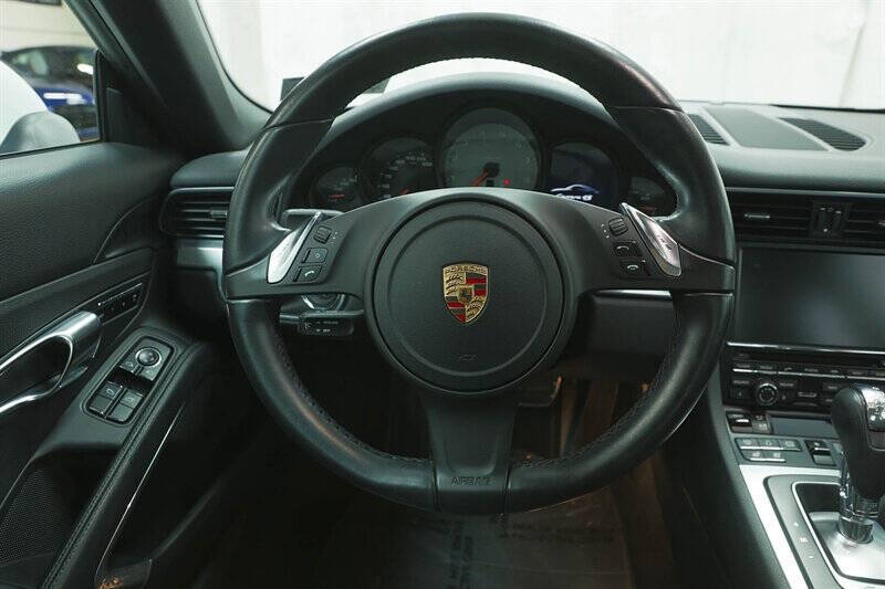 2013 Porsche 911 Carrera 4S