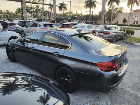 2016 BMW 5 Series 528i