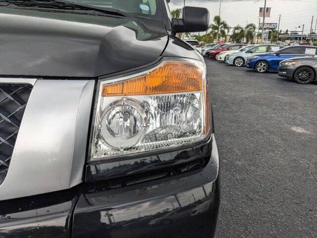 2014 Nissan Titan 5