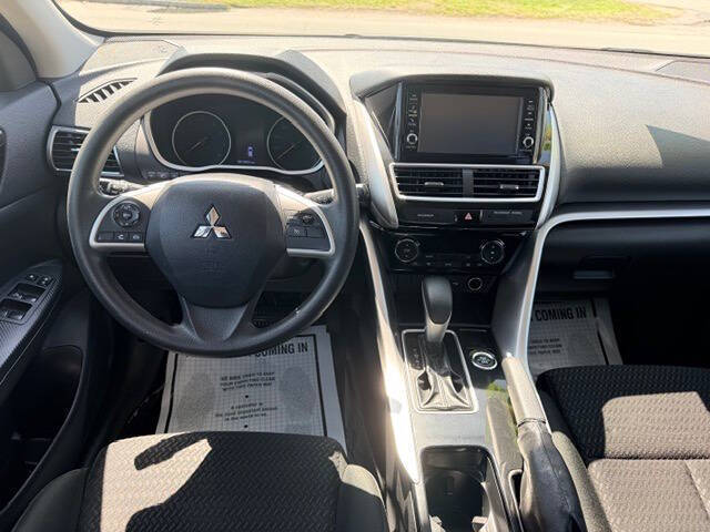 2020 Mitsubishi Eclipse Cross ES